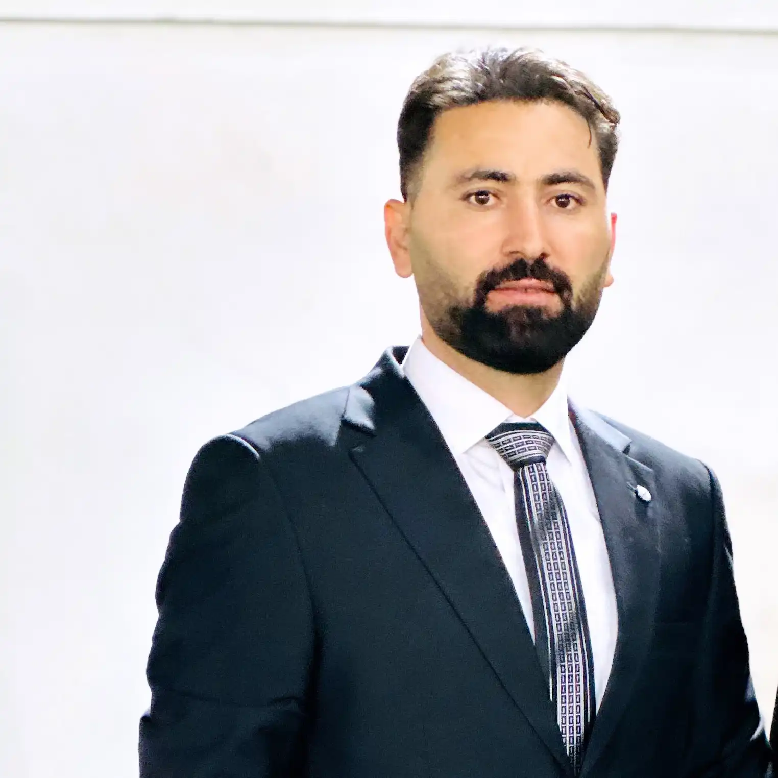 مهرزاد  اسماعیلی 